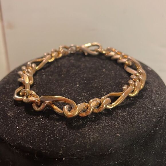 Vintage-6” chunky gold tone Figaro chain bracelet with large lobster claw clasp - Picture 4 of 11